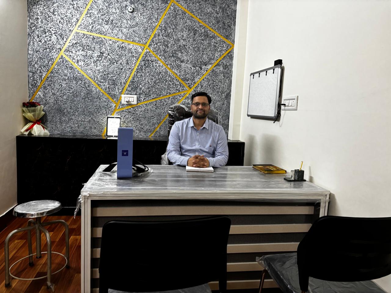 Dr. Abhishek Rathore Neurologist